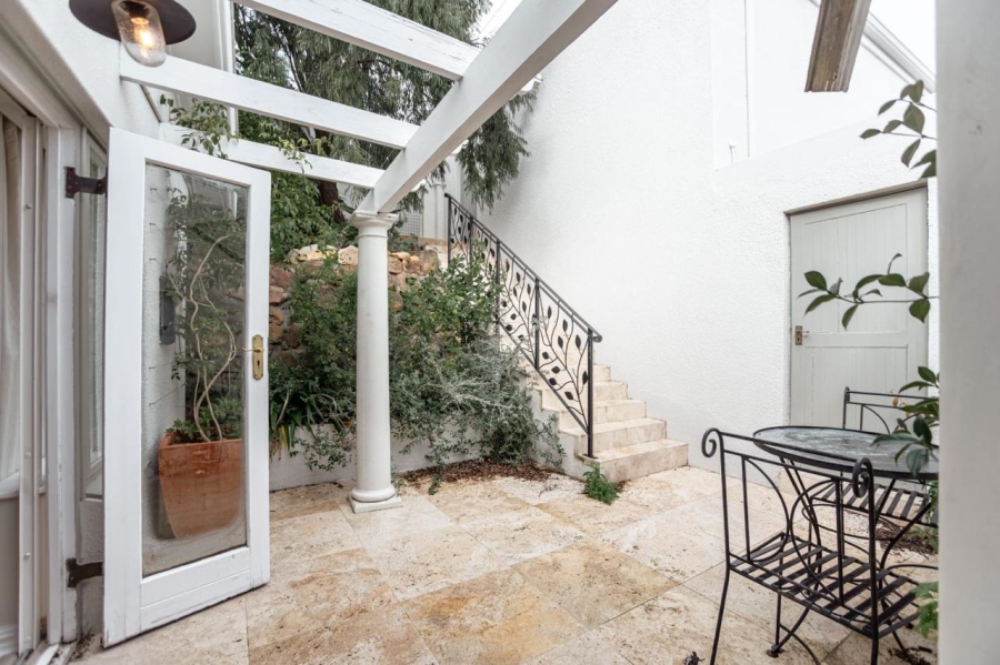 To Let 0 Bedroom Property for Rent in Bakoven Western Cape